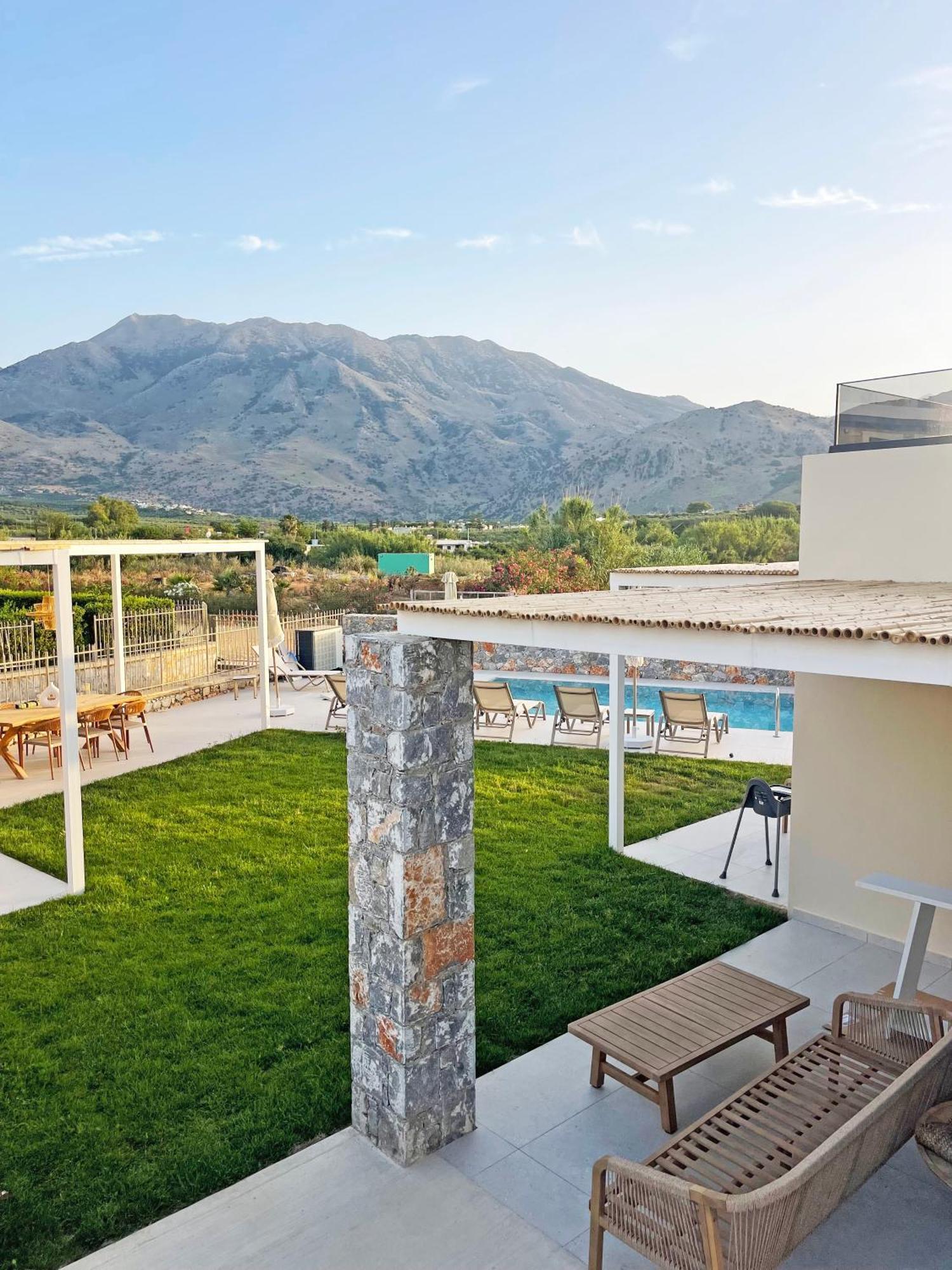 Pelagias Loft Holiday home